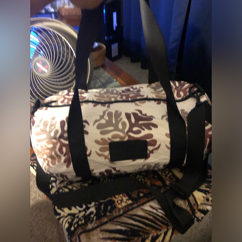 ALOHA Collection Duffle Cross Body Carry On Bag
